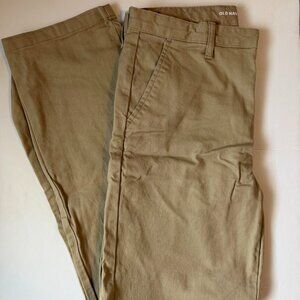 Old Navy Straight Built In Flex Khaki